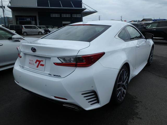 ■ 2016- Lexus RC
